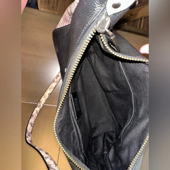 Coach Black and faux snake skin Women's Bag - Picture 7 of 8